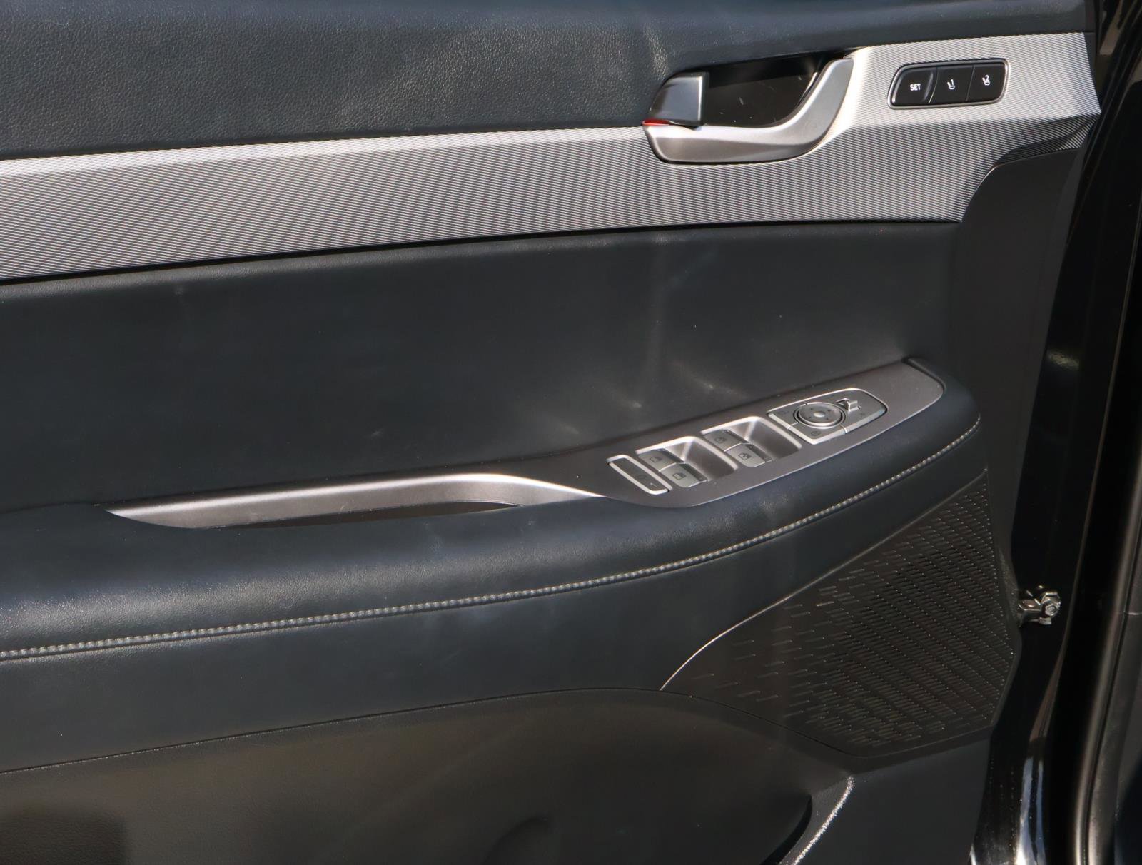 Used 2022 Hyundai Palisade SEL w/ 8P Bench Seat Package image 16