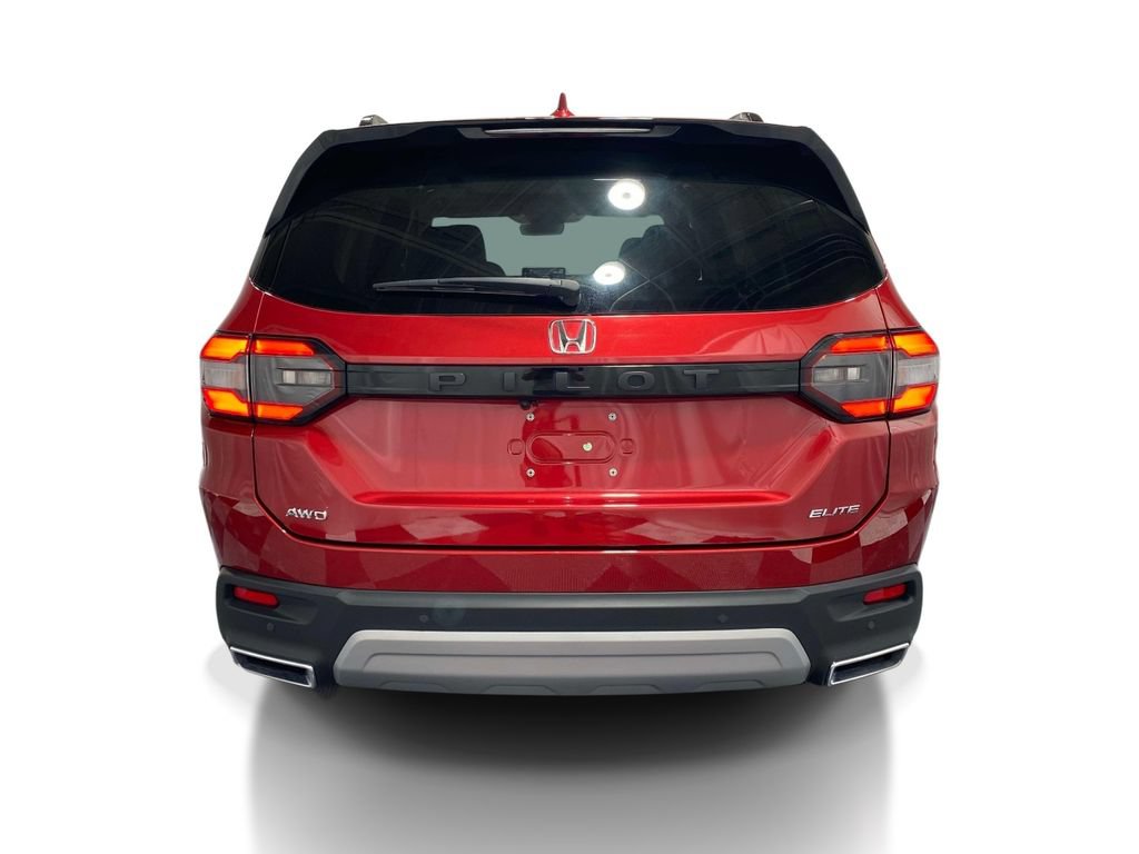 Used 2024 Honda Pilot Elite image 3
