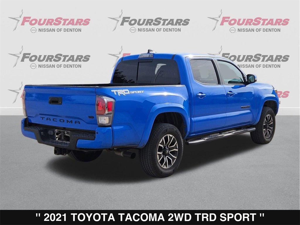 Used 2021 Toyota Tacoma TRD Sport w/ TRD Premium Sport Package image 4