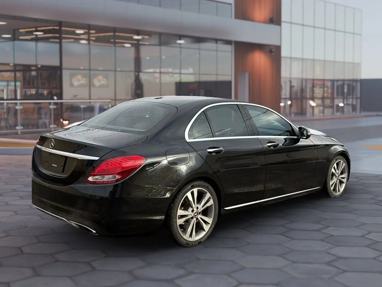 Used 2018 Mercedes-Benz C 300 Sedan w/ Premium Package image 14