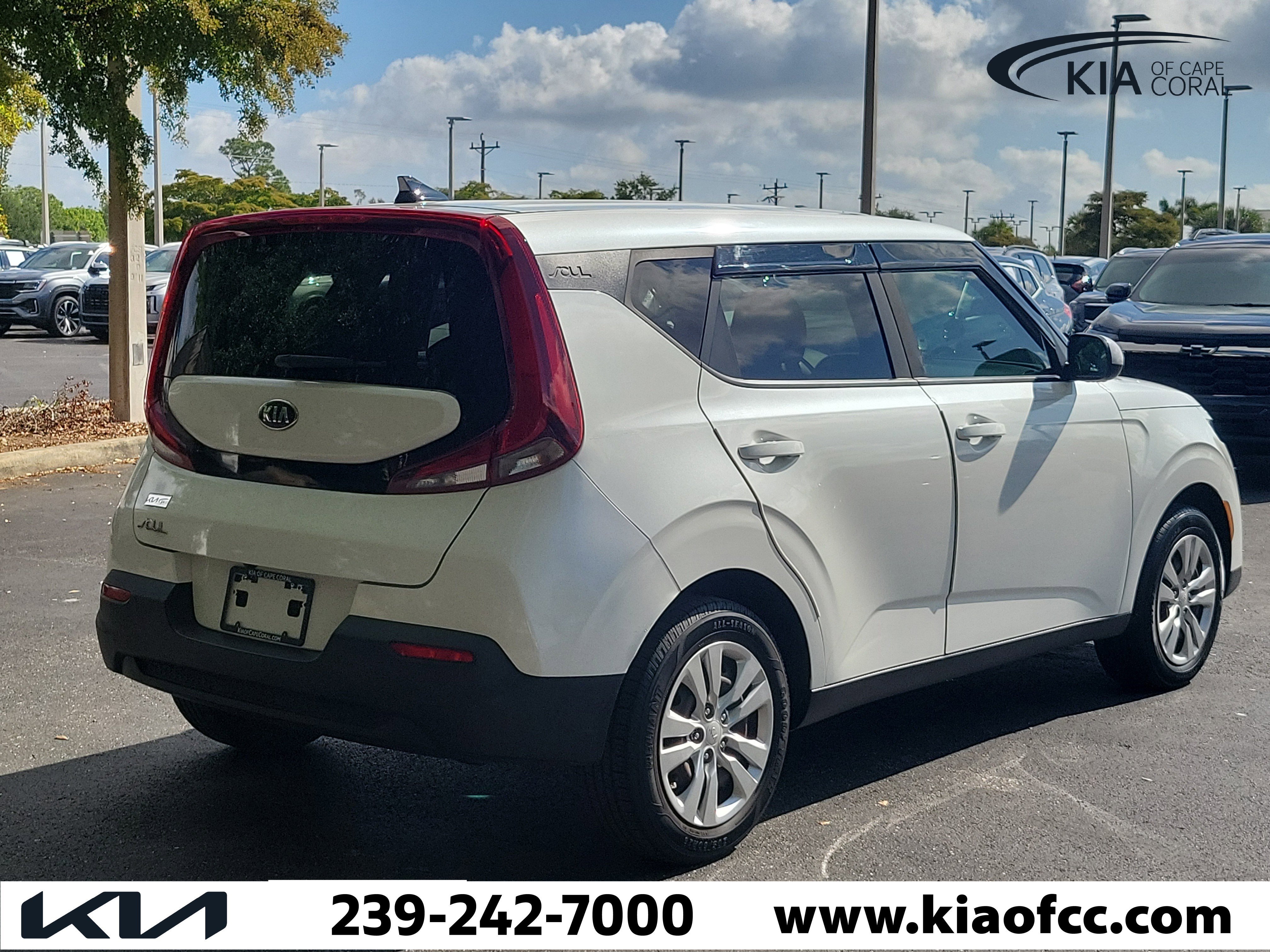 Used 2020 Kia Soul LX FWD image 6