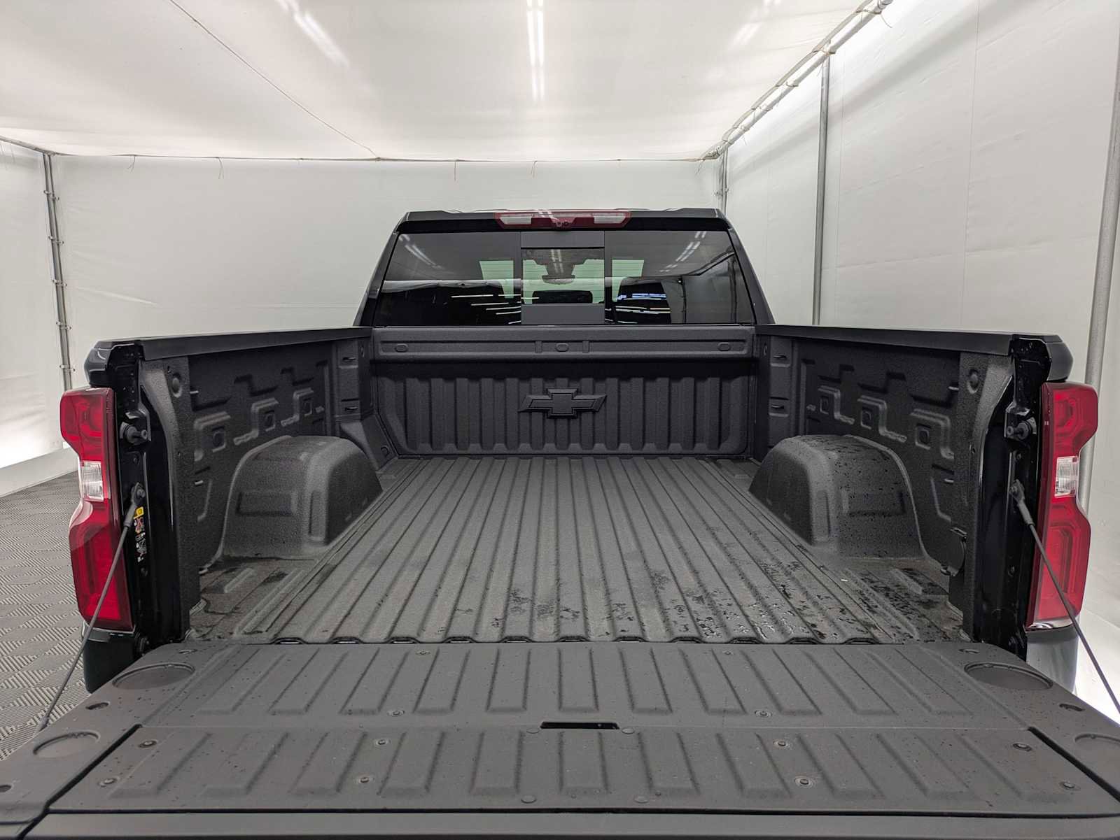 New 2026 Chevrolet Silverado 1500 High Country w/ Midnight Edition image 35