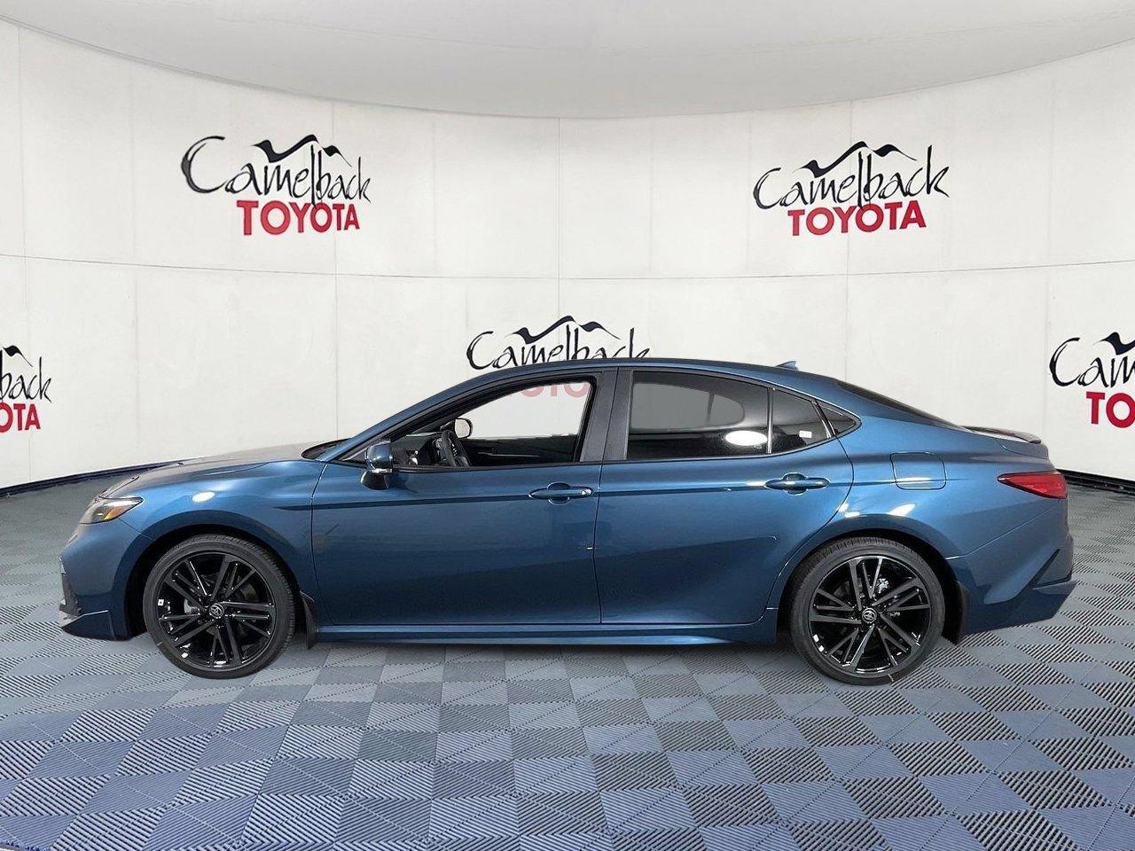 New 2026 Toyota Camry XSE FWD image 4