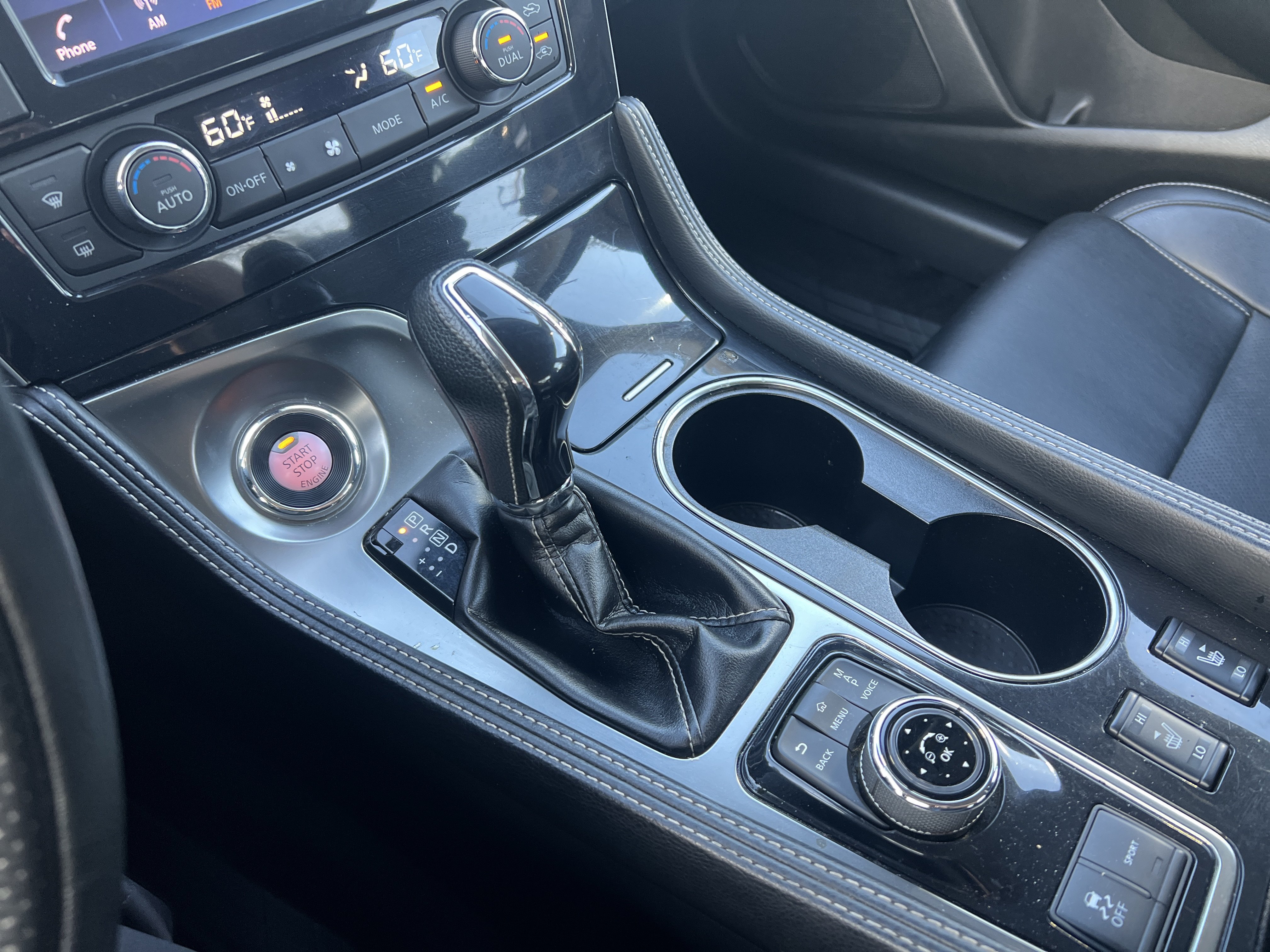Used 2023 Nissan Maxima SV w/ Floor Mat Group FWD image 23