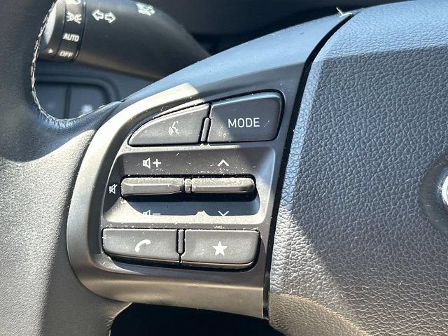 Certified 2024 Hyundai Venue SEL FWD image 18