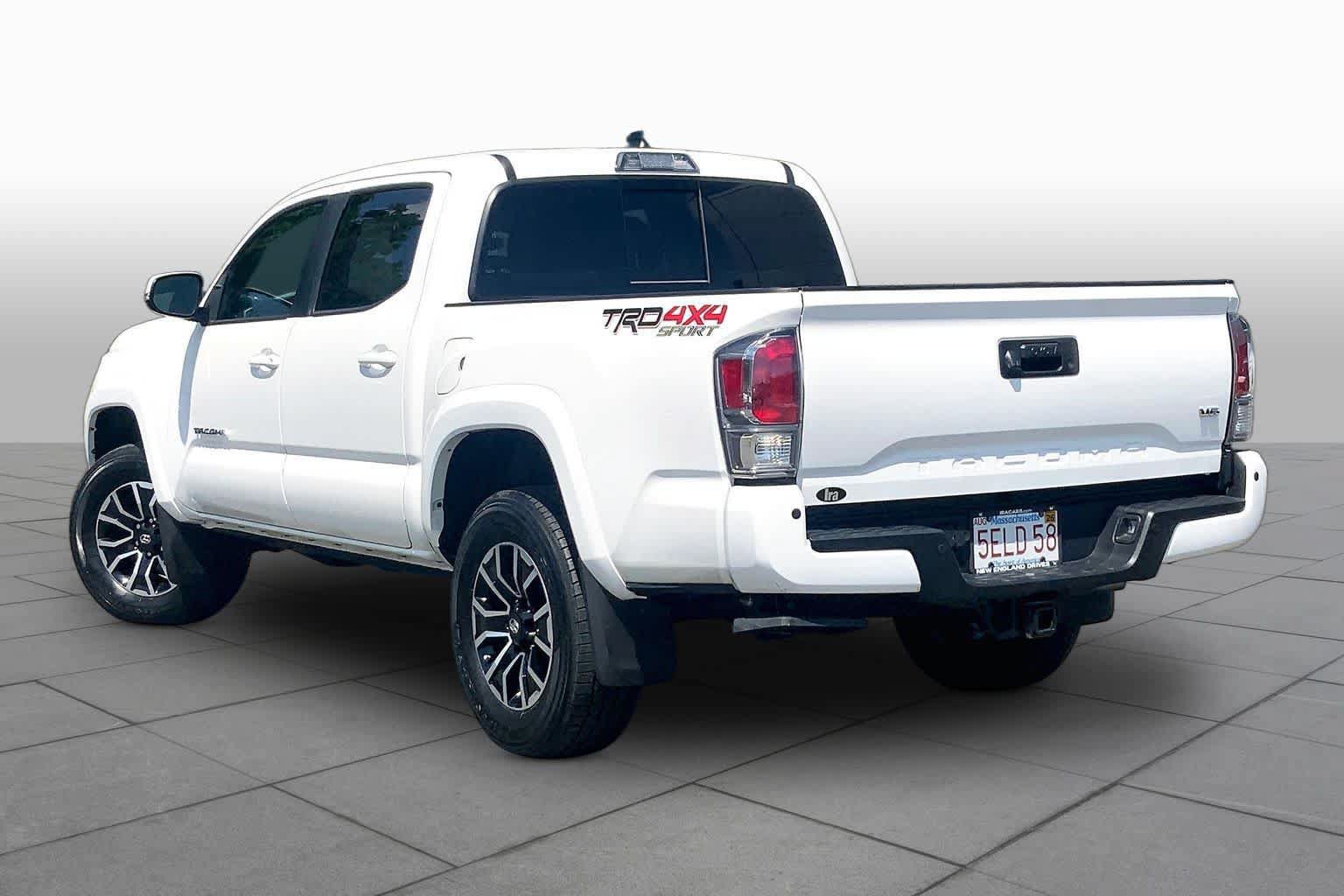 Certified 2023 Toyota Tacoma TRD Sport w/ Technology Package AWD/4WD image 12