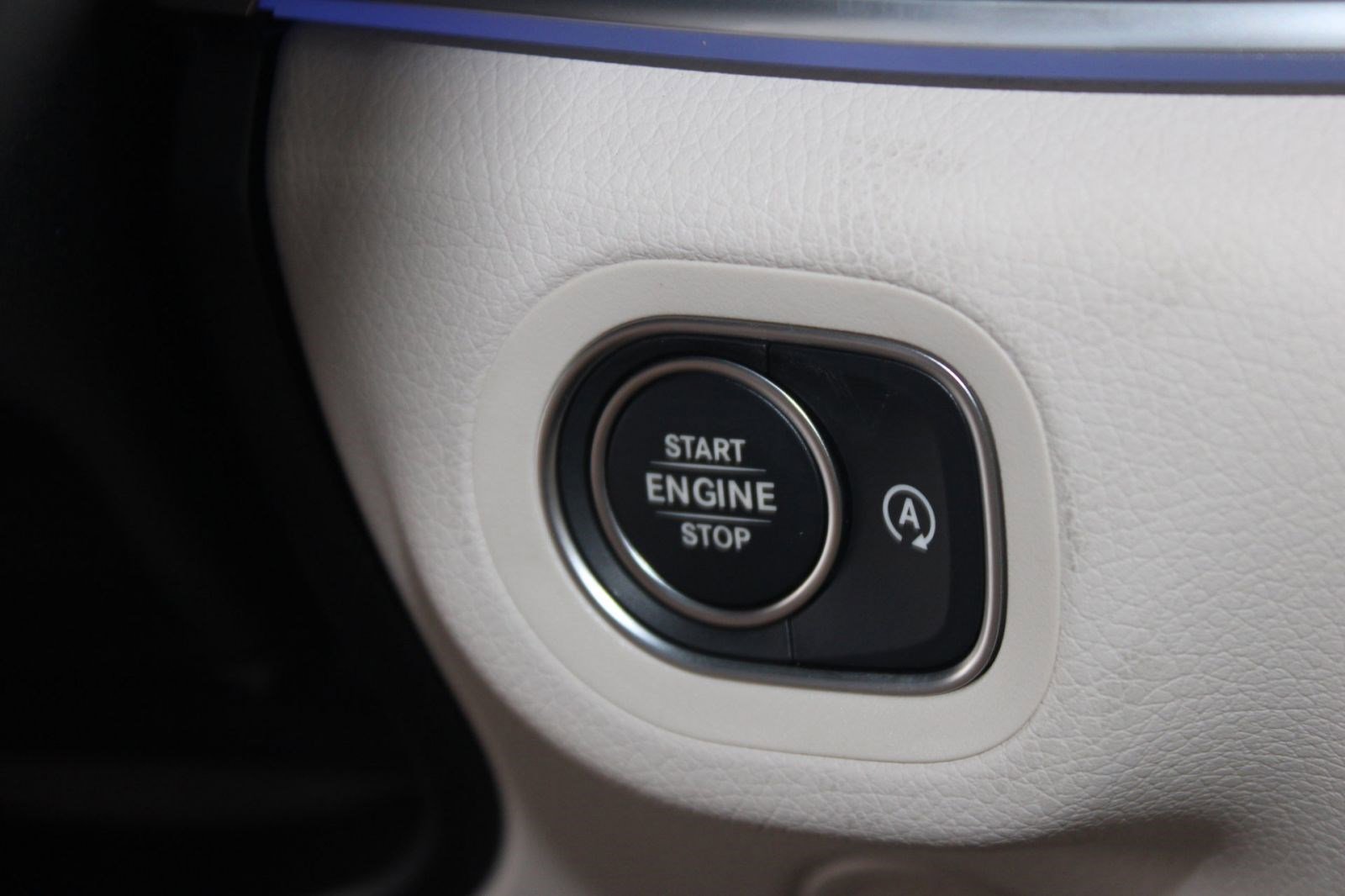 New 2026 Mercedes-Benz GLS 450 4MATIC image 27