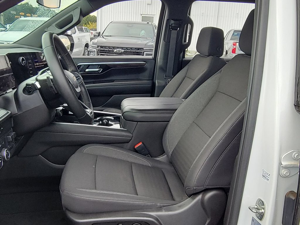 Certified 2025 Chevrolet Tahoe LS w/ Max Trailering Package AWD/4WD image 19