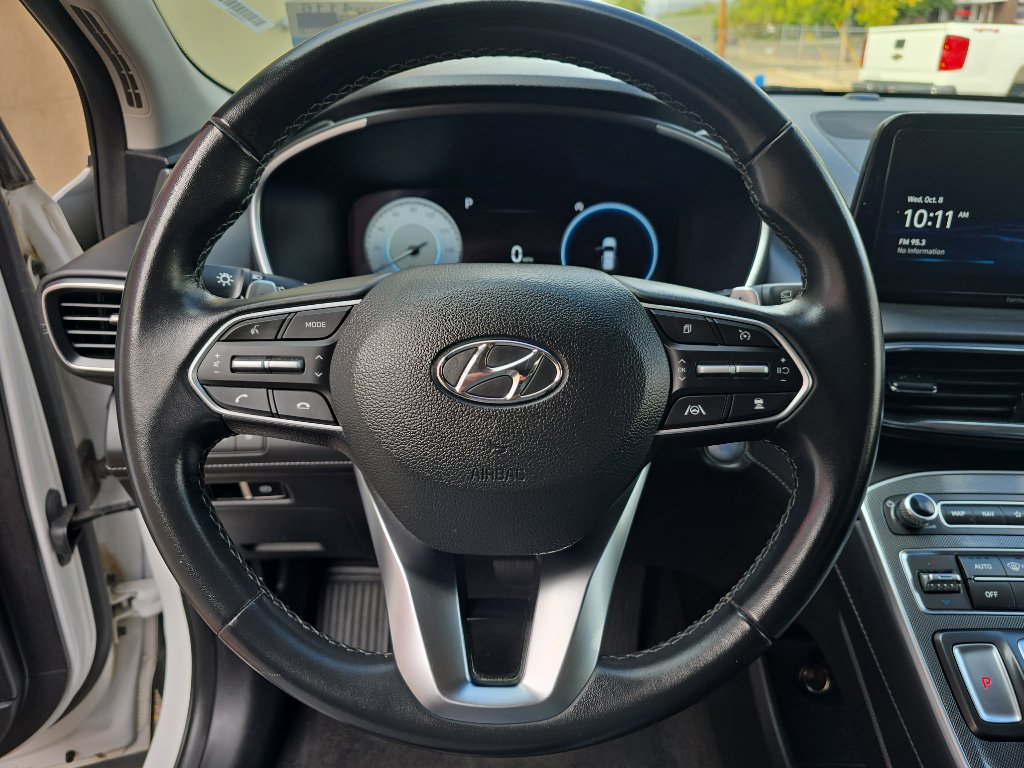 Used 2023 Hyundai Santa Fe SEL w/ Premium Package image 13