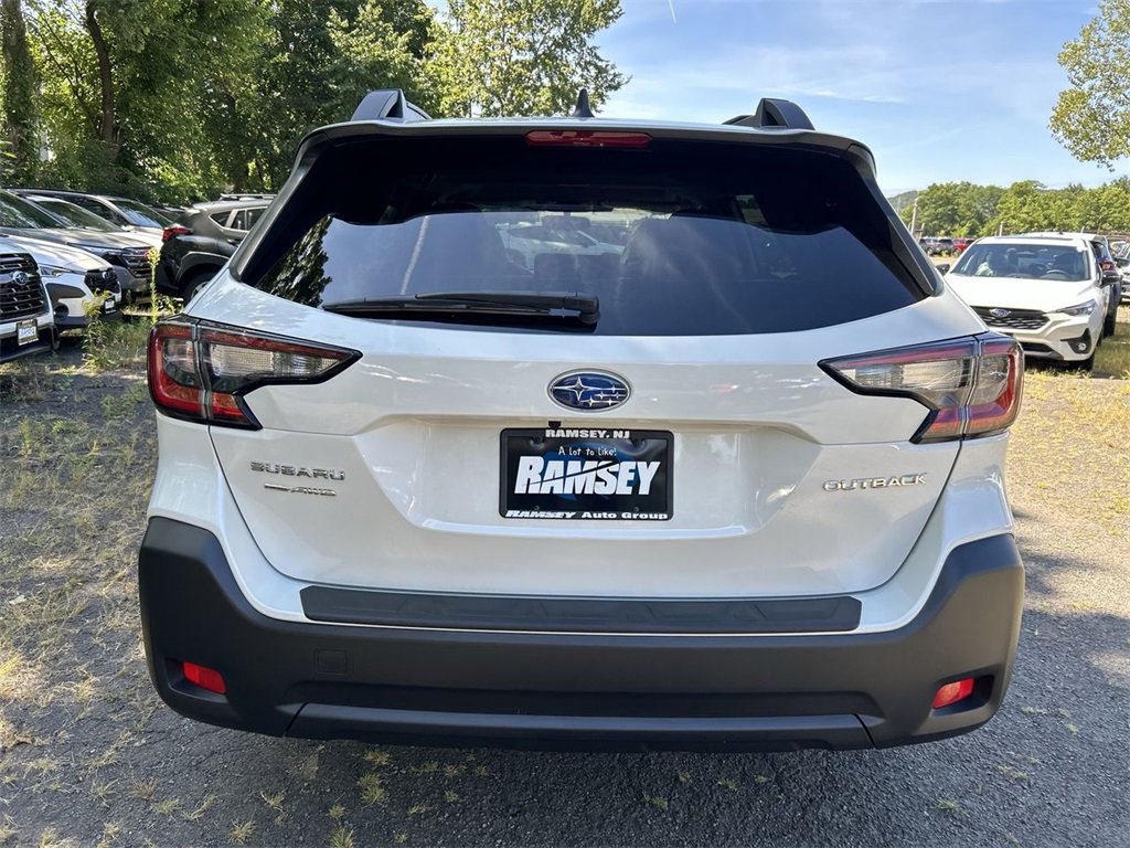 New 2025 Subaru Outback Premium image 7