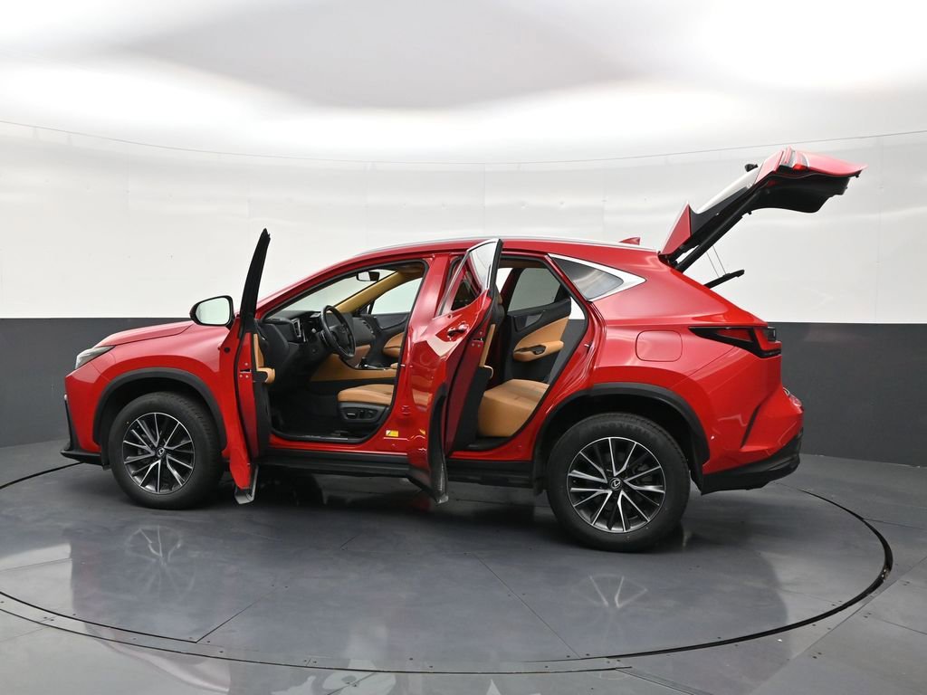 Used 2024 Lexus NX 250 FWD w/ Cold Area Package image 27