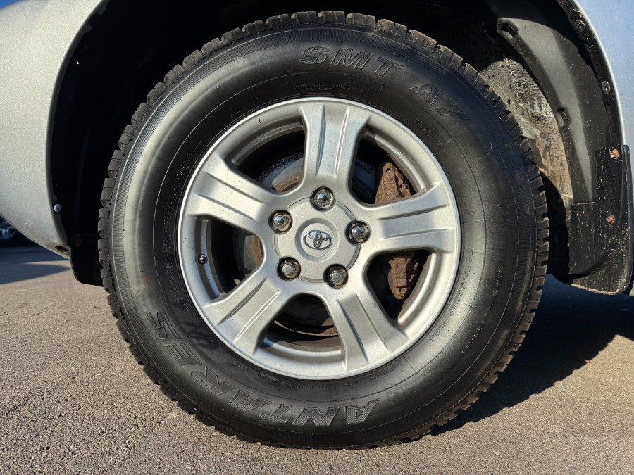 Used 2014 Toyota Sequoia SR5 AWD/4WD image 13