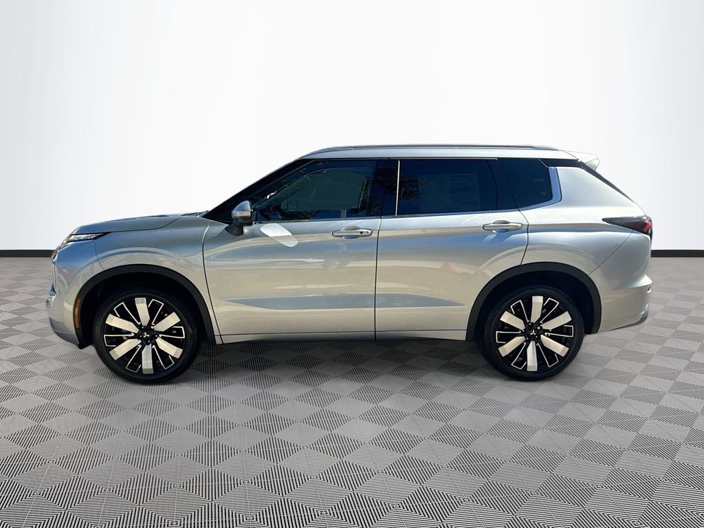 New 2026 Mitsubishi Outlander SEL image 8