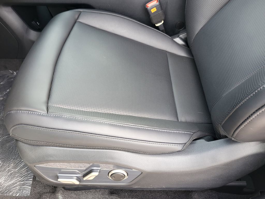 New 2027 Kia Telluride S image 8