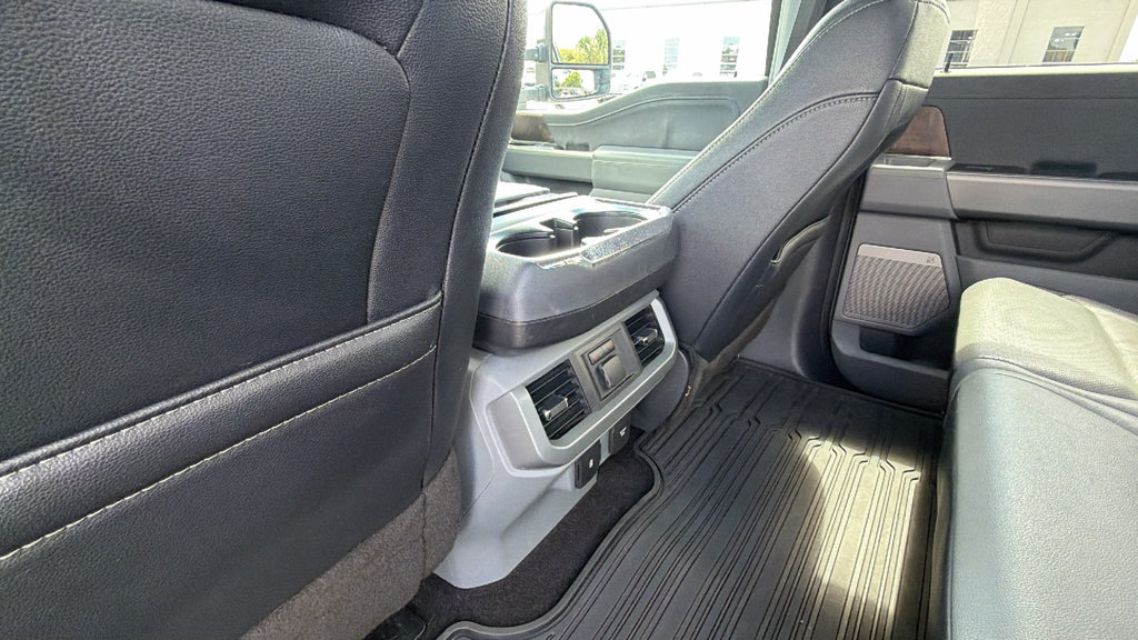 Used 2022 Ford F150 Lariat w/ Equipment Group 502A High AWD/4WD image 26
