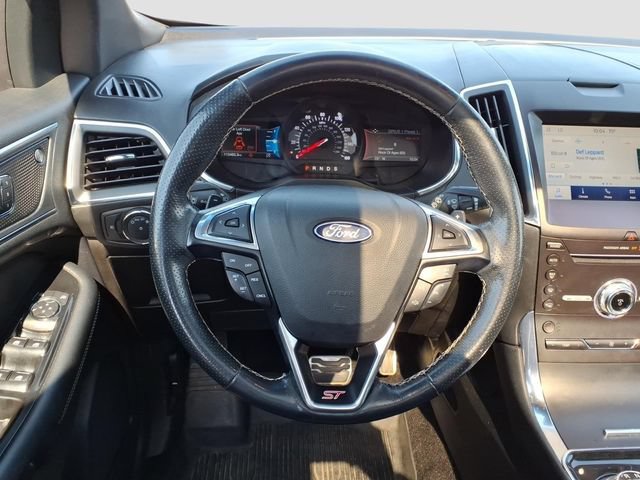 Used 2019 Ford Edge ST AWD/4WD image 18