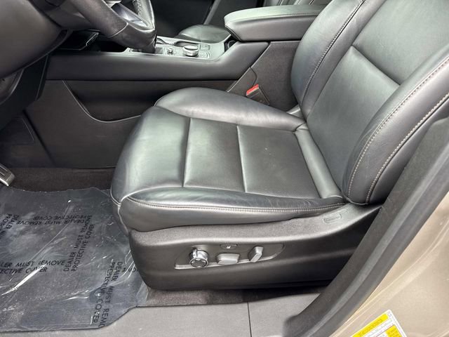 Certified 2023 Cadillac XT4 Sport image 12