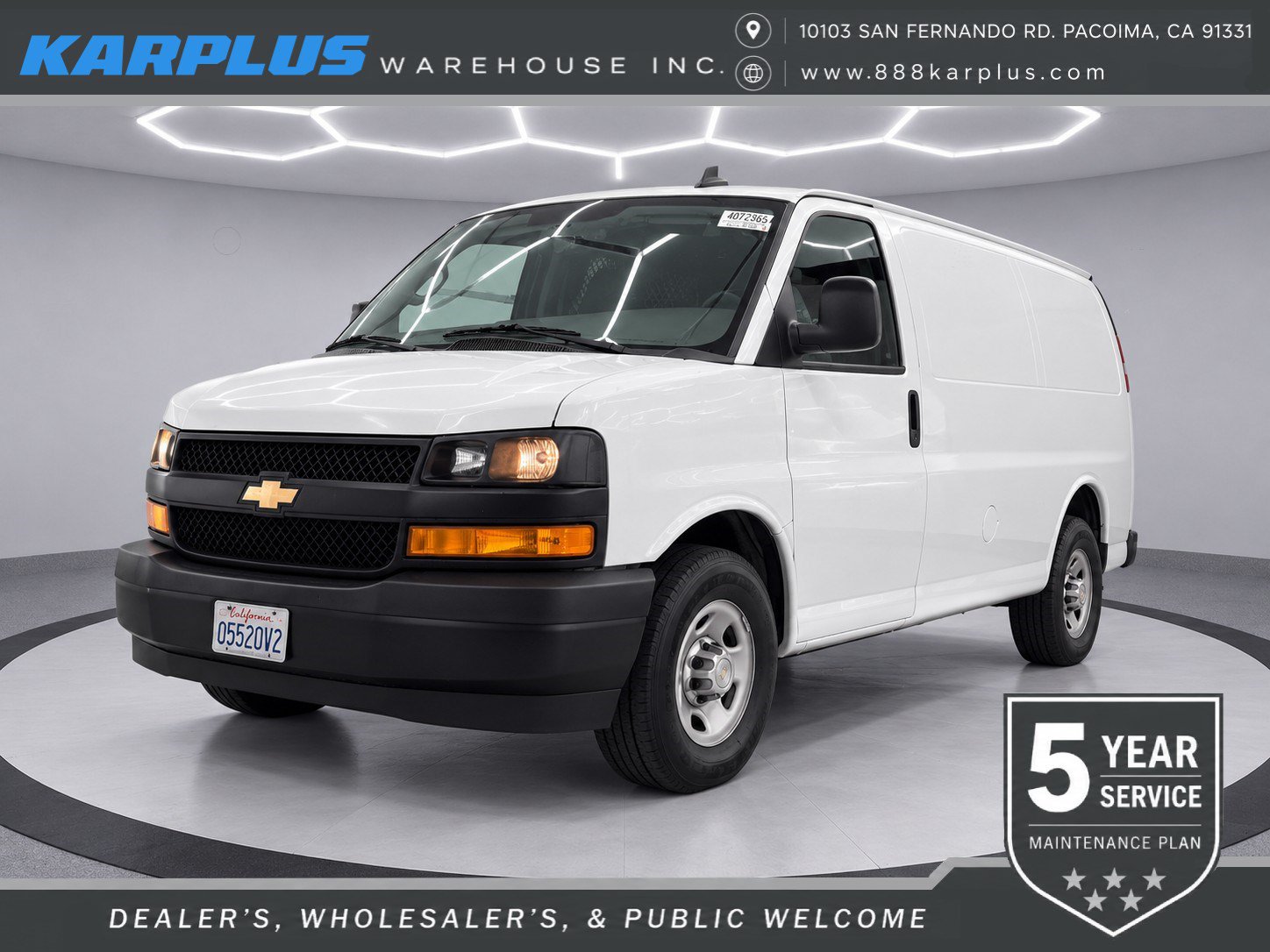 Used 2019 Chevrolet Express 2500 w/ Driver Convenience Package RWD image 1