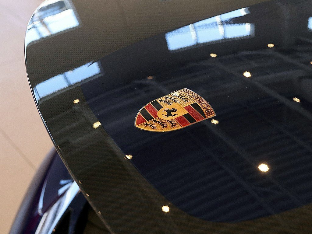 Used 2024 Porsche 718 Cayman GT4 RS image 59