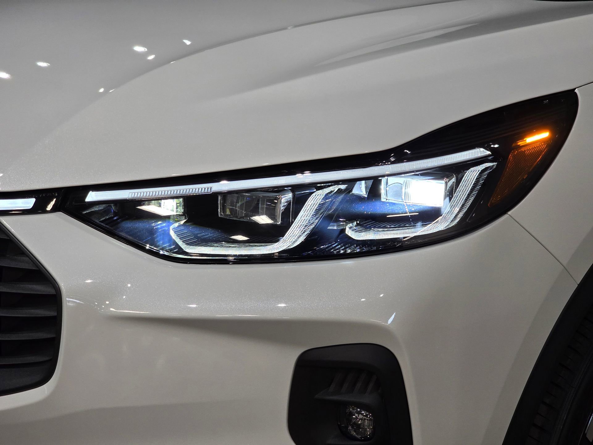 New 2026 Ford Escape Platinum w/ Equipment Group 601A image 10