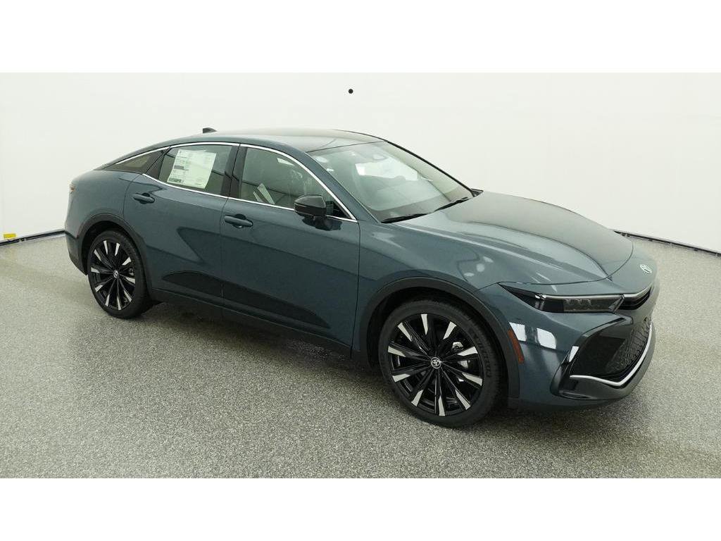 New 2026 Toyota Crown Platinum image 12