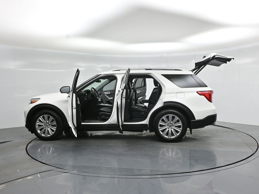 Certified 2020 Ford Explorer Limited w/ Hybrid Equipment Group 310A RWD image 34