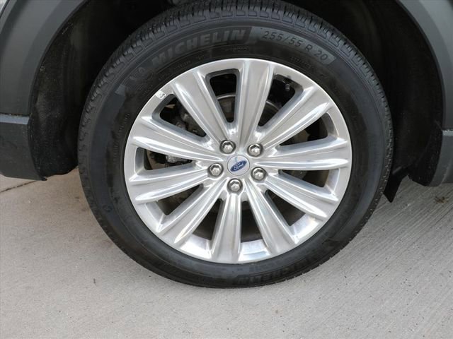 Used 2025 Ford Explorer Platinum w/ LUX Leather Package image 7