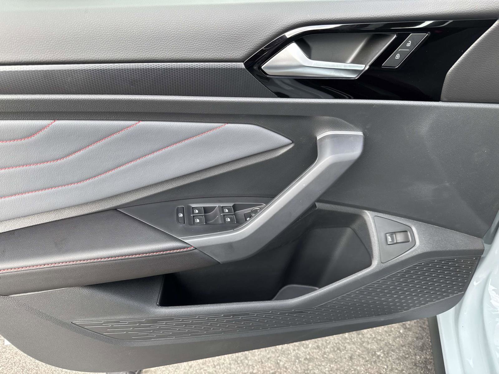 New 2026 Volkswagen Jetta GLI Autobahn FWD image 17