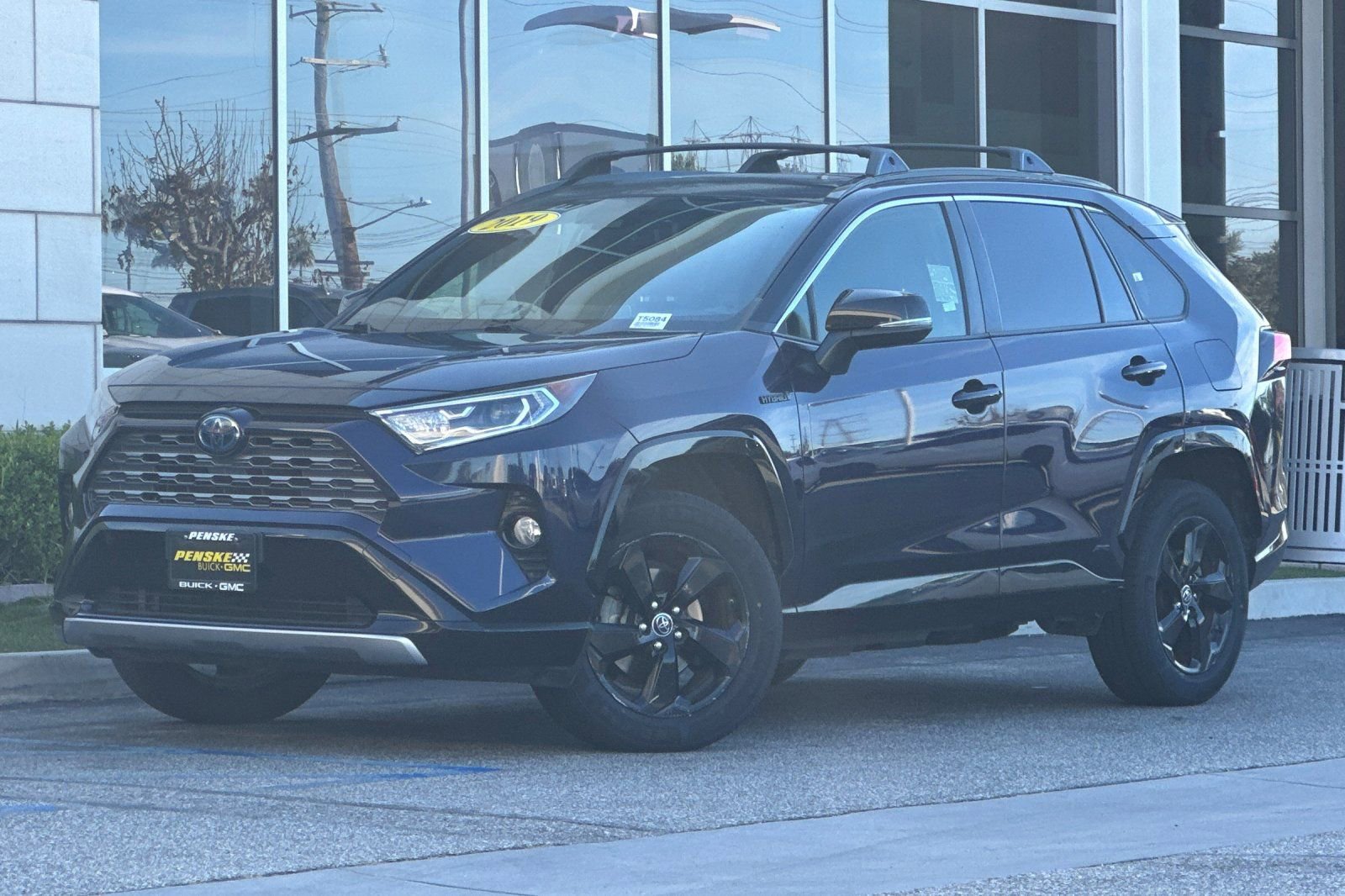 Used 2019 Toyota RAV4 XSE w/ XSE Weather Package image 8
