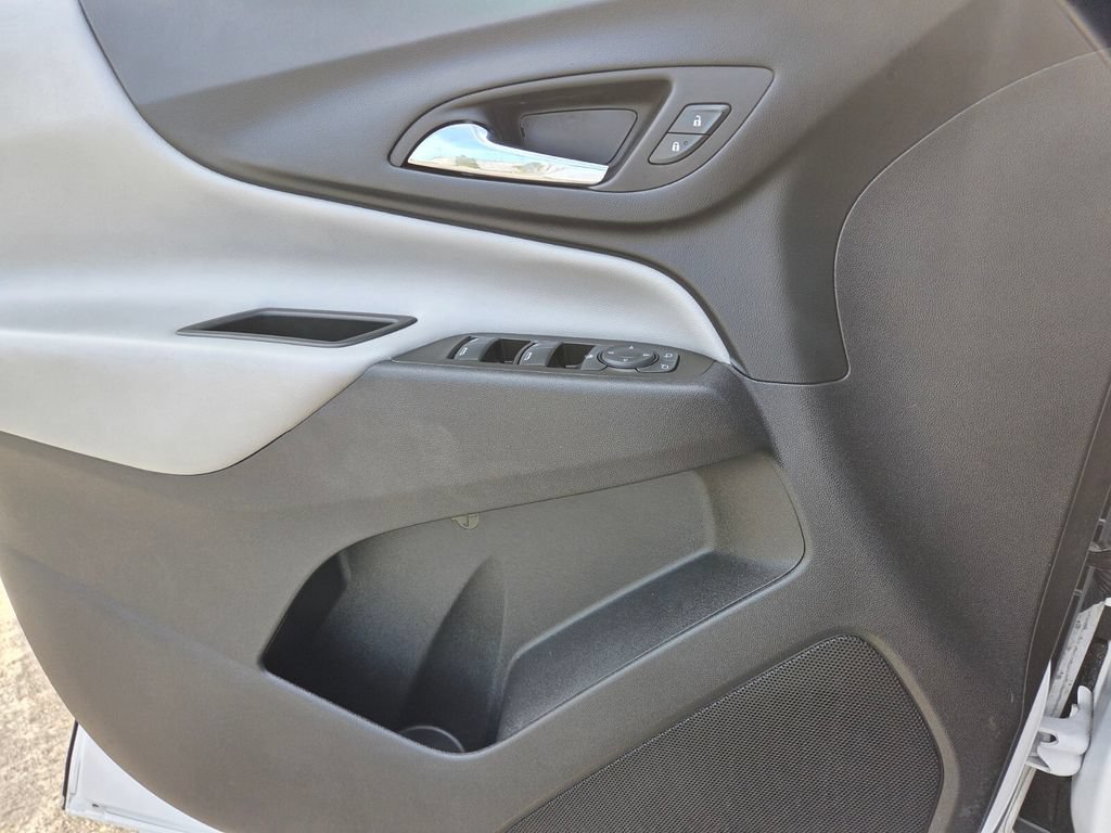 Used 2023 Chevrolet Equinox LS FWD image 21