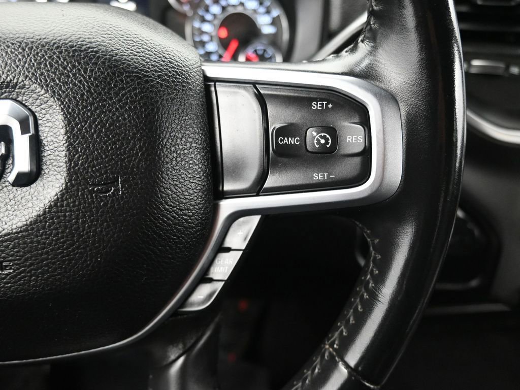 Used 2024 RAM 3500 Big Horn image 24