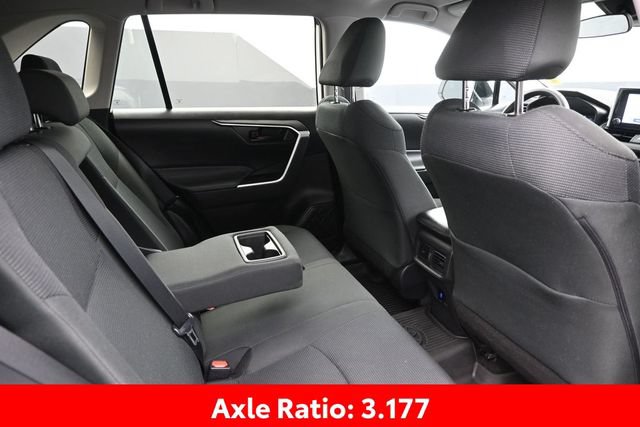 Used 2023 Toyota RAV4 LE AWD/4WD image 18