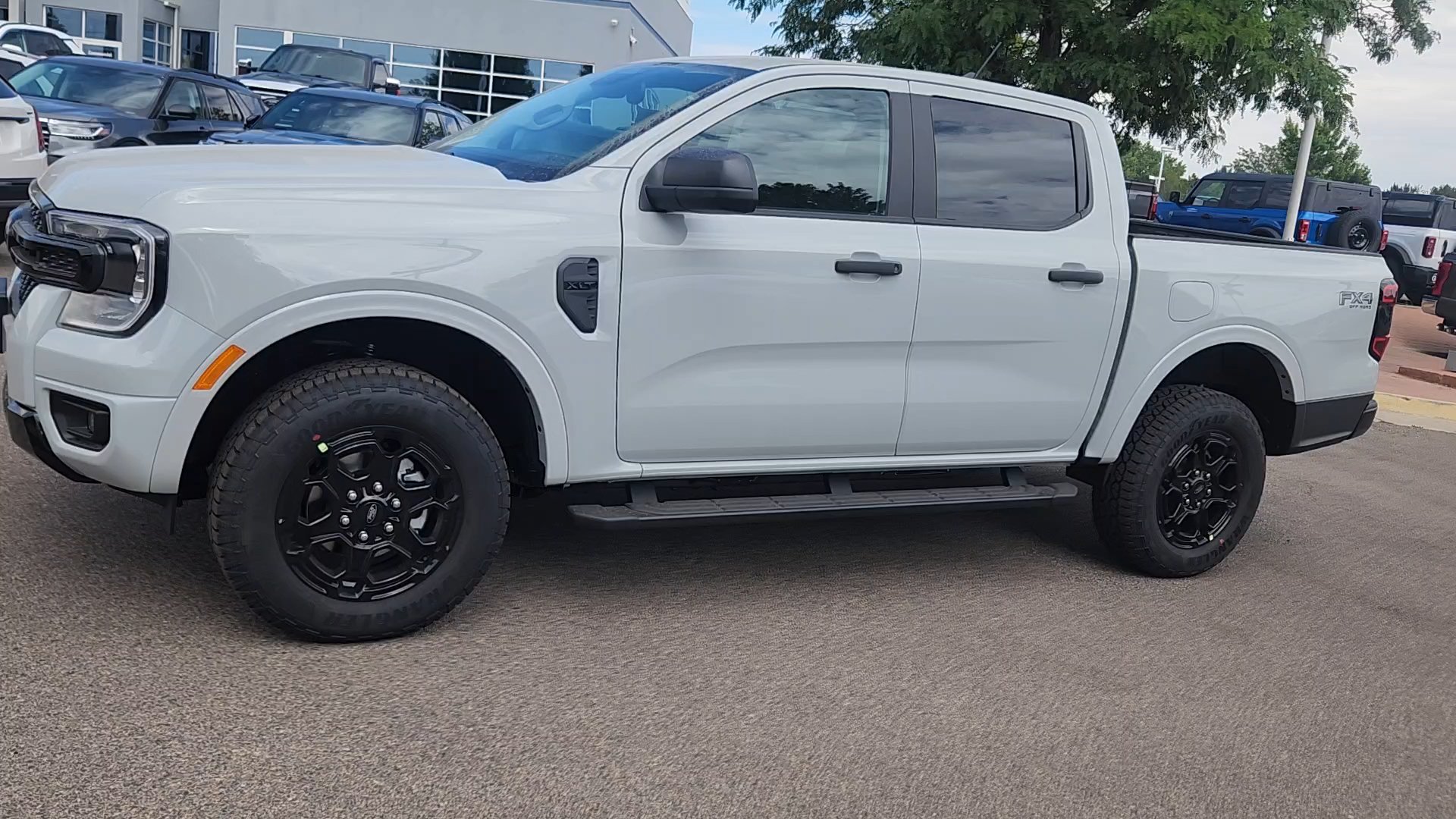 New 2026 Ford Ranger XLT w/ Equipment Group 301A High AWD/4WD image 4