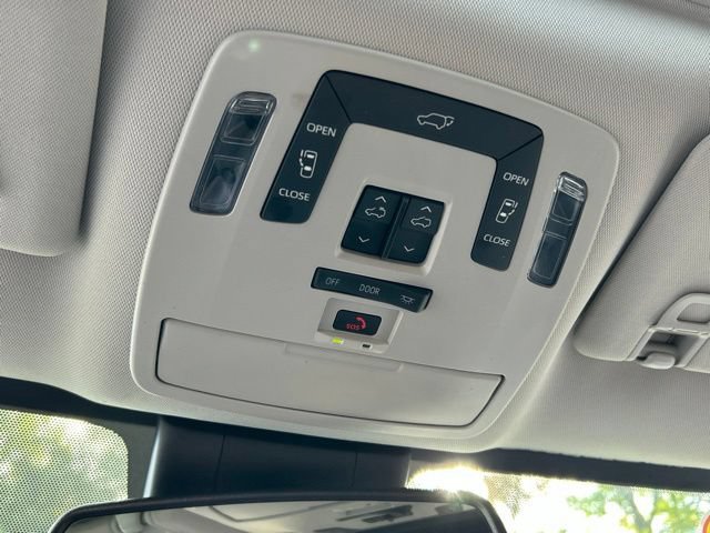 Used 2022 Toyota Sienna XLE w/ XLE Plus Package AWD/4WD image 70