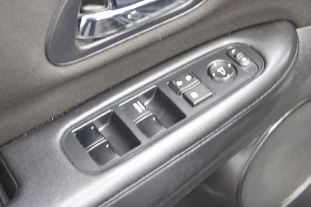 Used 2017 Honda HR-V LX image 10