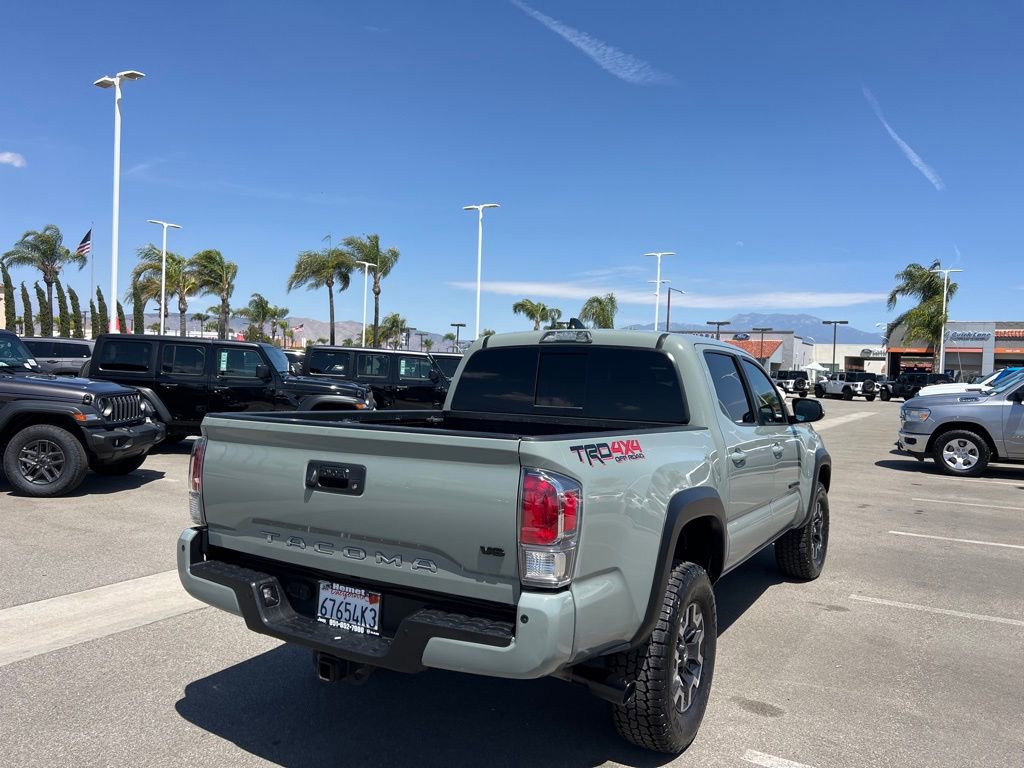 Used 2022 Toyota Tacoma TRD Off-Road w/ Technology Package AWD/4WD image 8