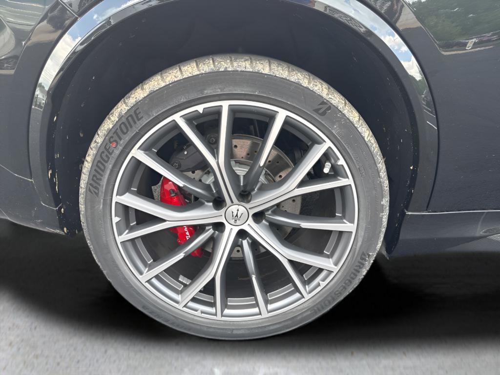 New 2025 Maserati Grecale Trofeo image 14