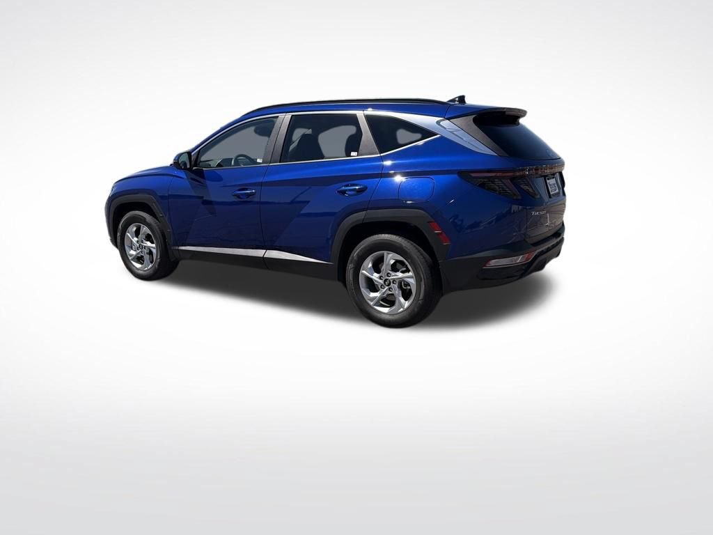 Used 2022 Hyundai Tucson SEL w/ Cargo Package AWD/4WD image 3