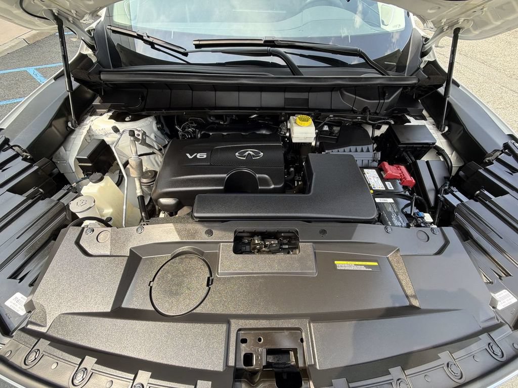 Certified 2023 INFINITI QX60 Luxe w/ Performance Audio Package AWD/4WD image 14