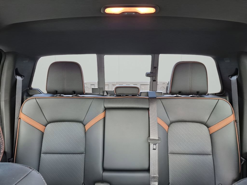 New 2026 GMC Canyon AT4 w/ AT4 Premium Package image 41