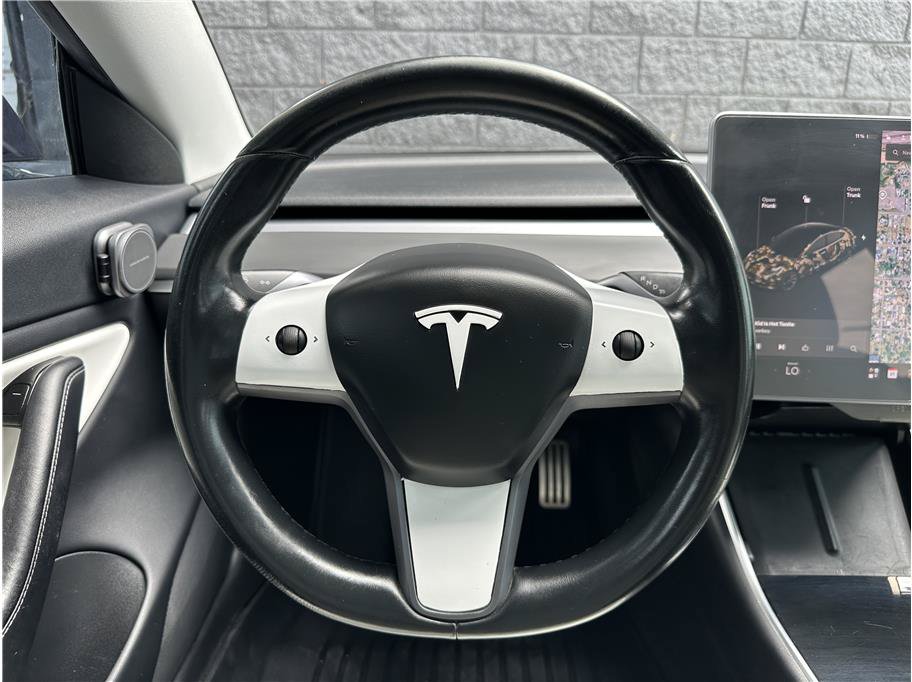 Used 2018 Tesla Model 3 Performance AWD/4WD image 19