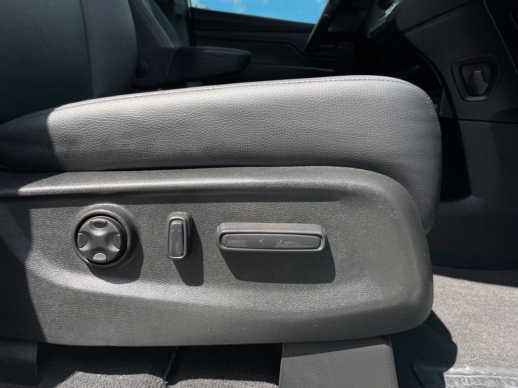 Certified 2024 Honda Odyssey Sport image 30