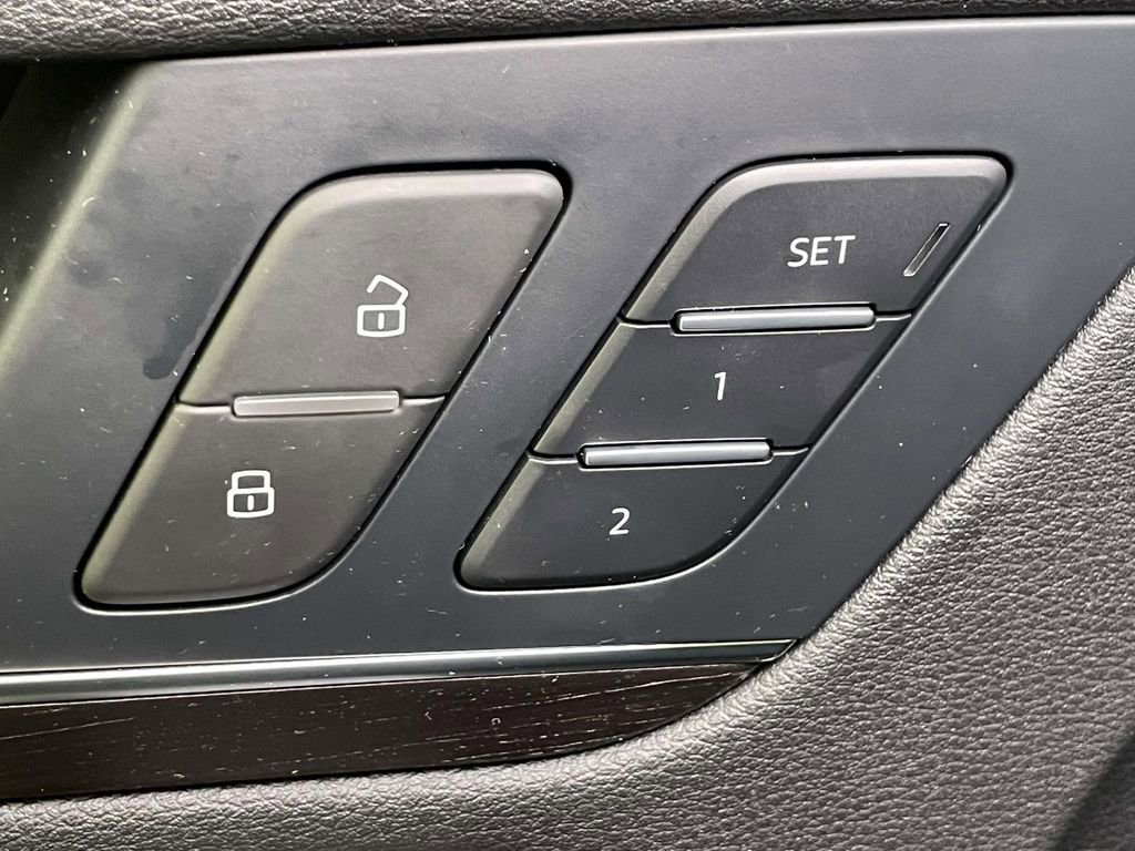 Certified 2023 Audi Q5 2.0T Premium w/ Convenience Package image 35
