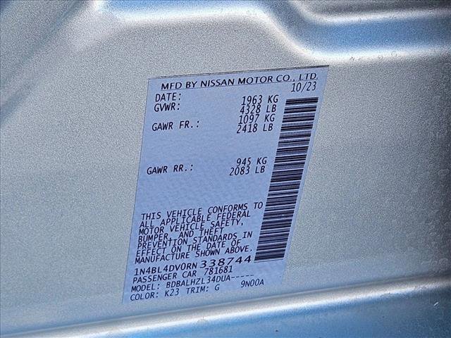 Used 2024 Nissan Altima 2.5 SV image 25