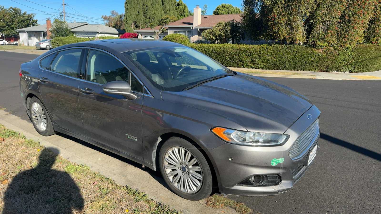 Used 2013 Ford Fusion Energi Titanium w/ Driver Assist Pkg FWD image 8