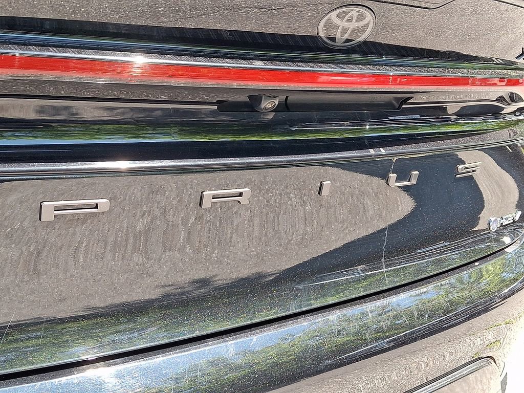 Used 2023 Toyota Prius XLE AWD/4WD image 30