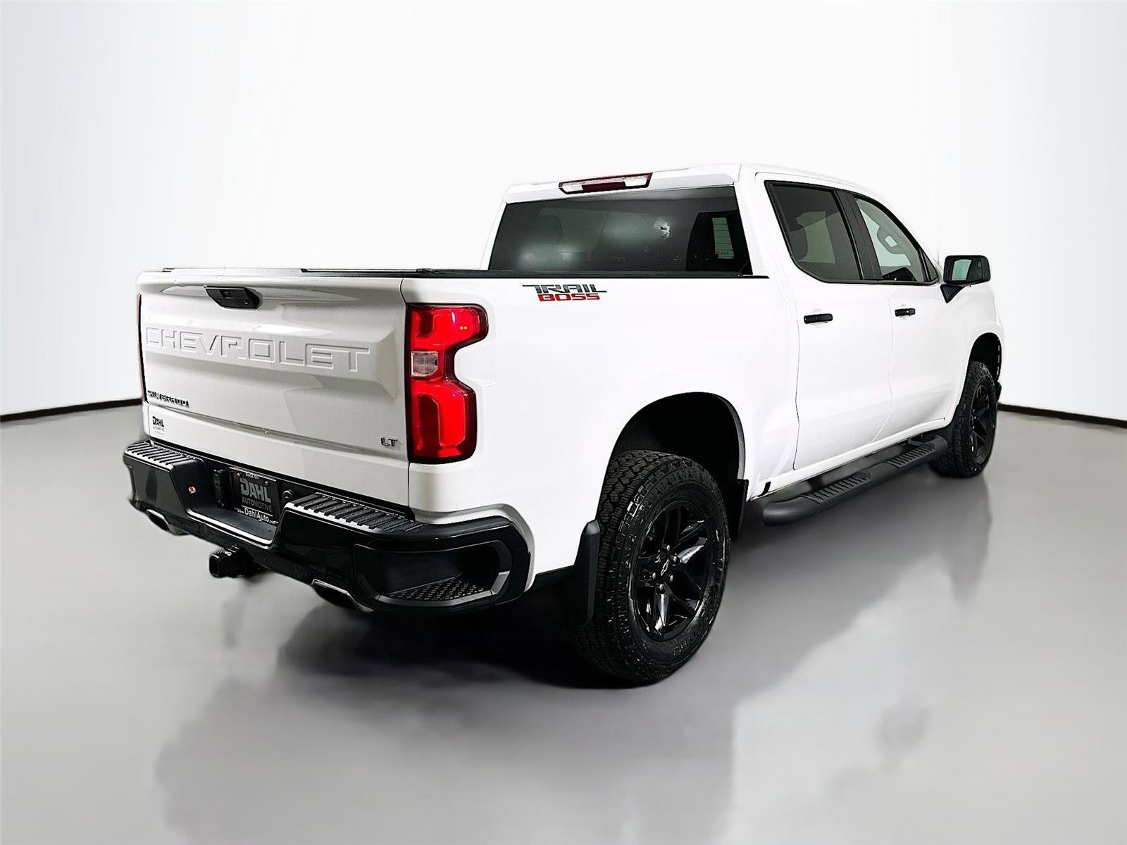 Used 2020 Chevrolet Silverado 1500 LT Trail Boss image 7