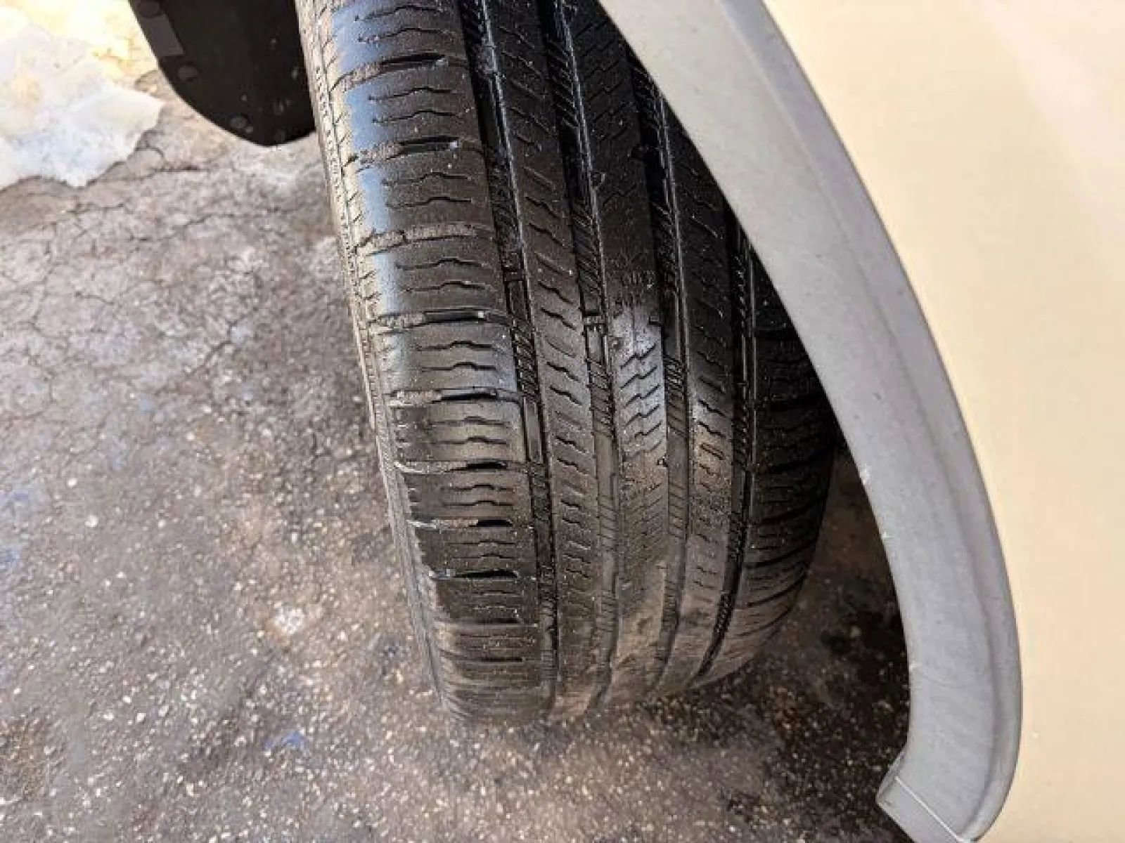 Used 2017 Lincoln MKX Reserve w/ Lincoln MKX Climate Package image 48