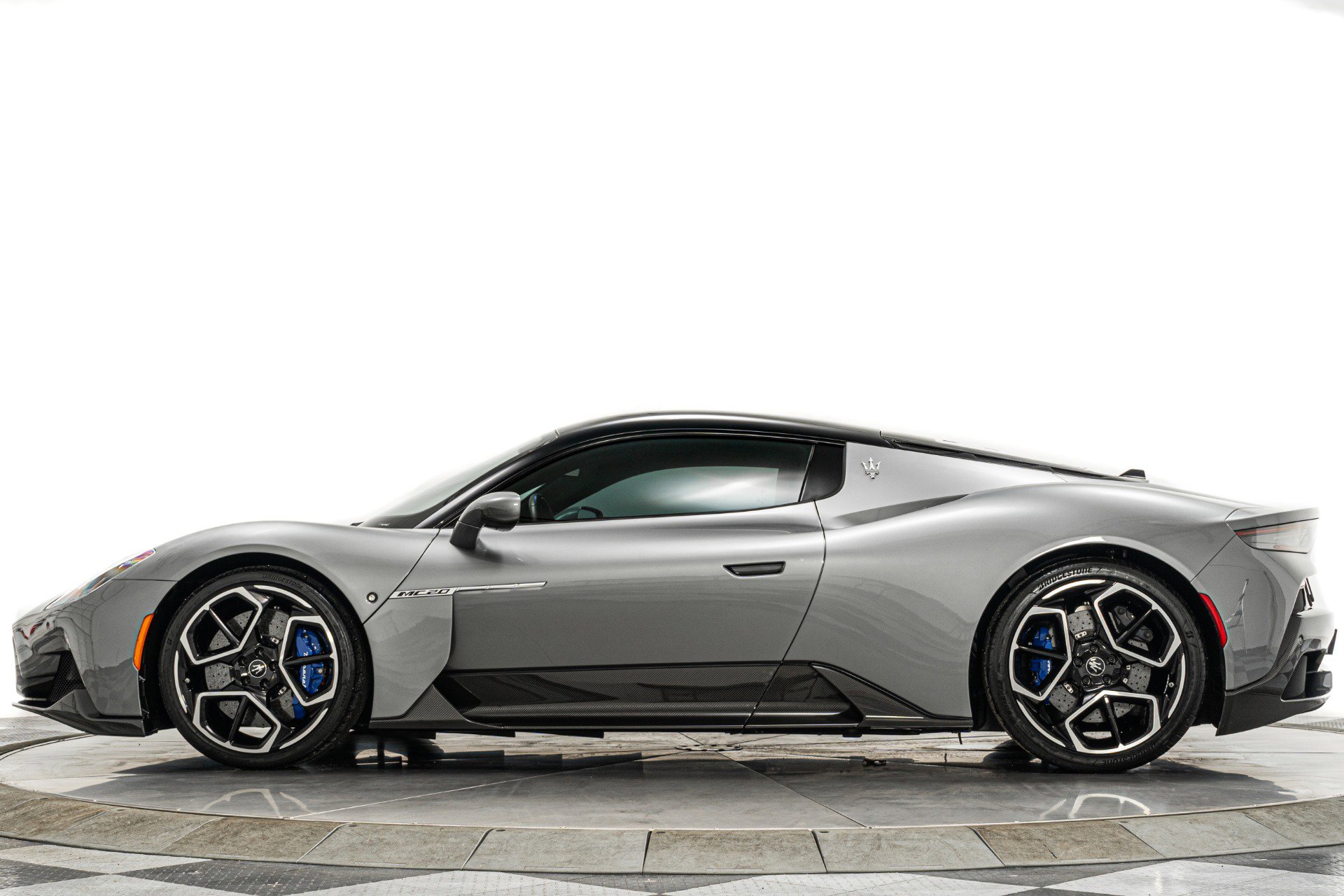 Used 2022 Maserati MC20 Coupe image 6