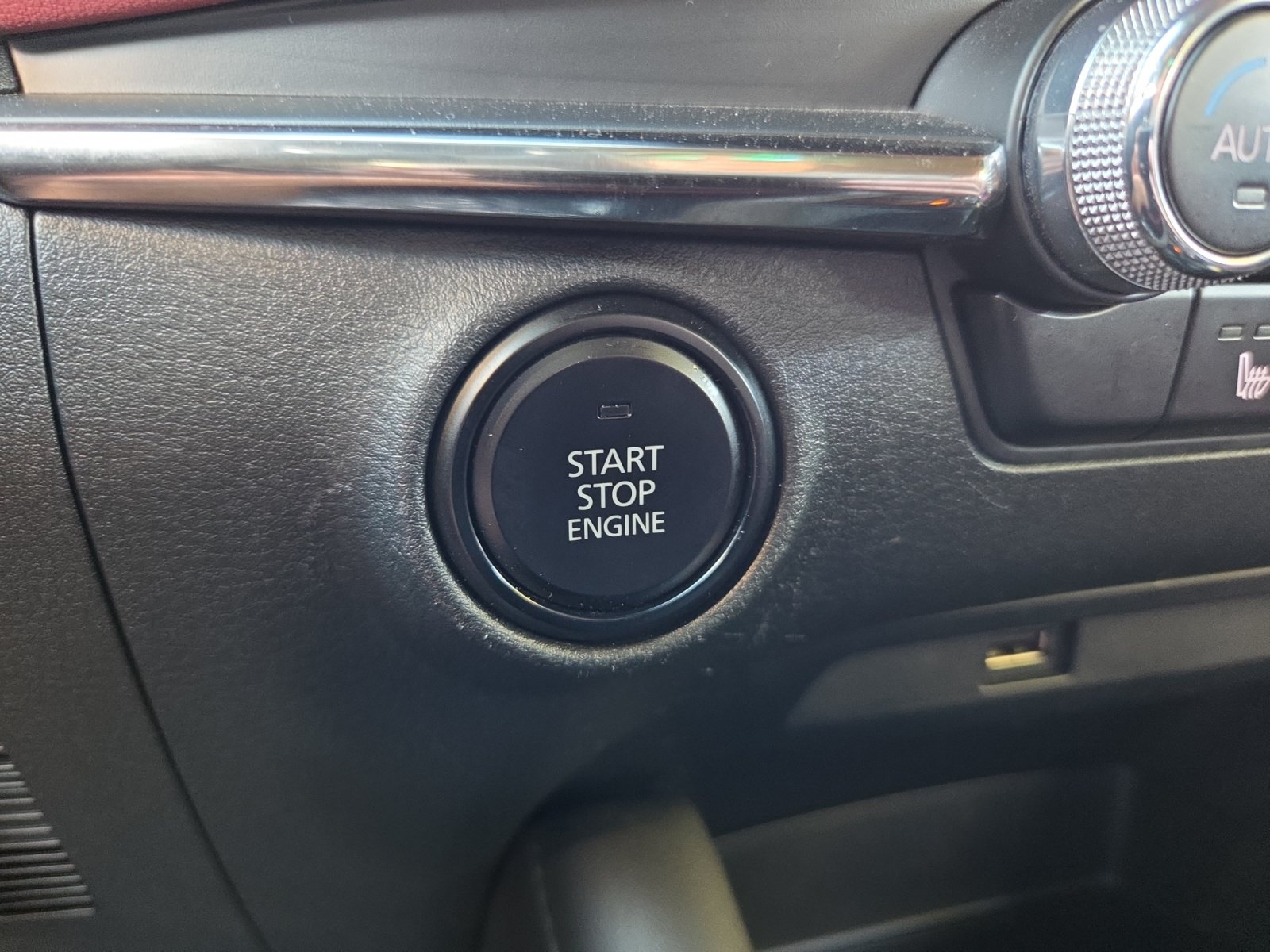 Used 2021 MAZDA MAZDA3 s FWD image 30